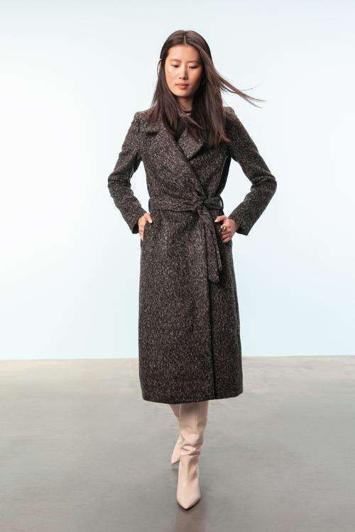  BELİ KUŞAKLI UZUN KAŞE KABAN