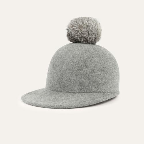  PONPONLU YÜN ŞAPKA