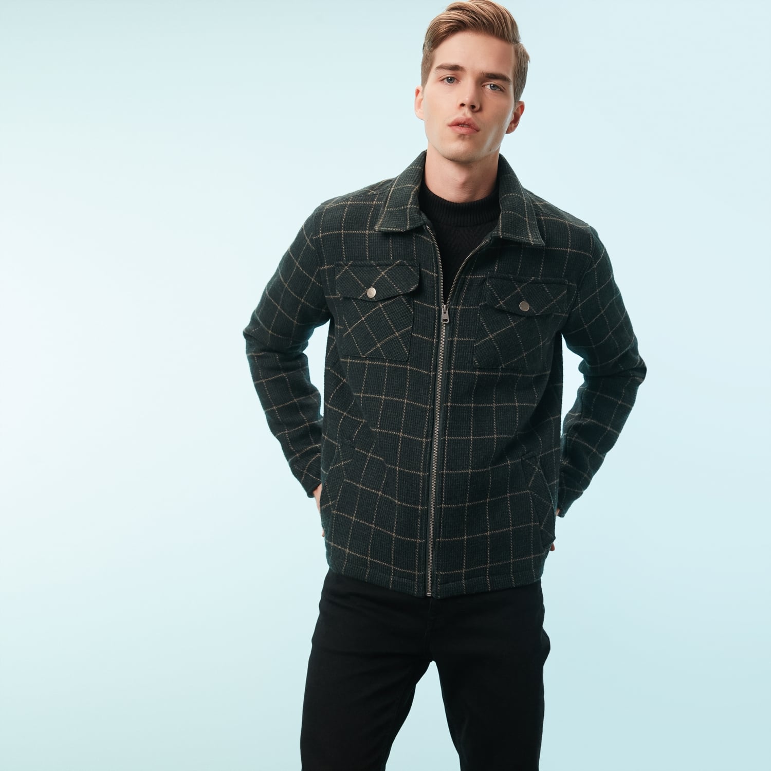 EKOSE DESENLİ CEPLİ MONT