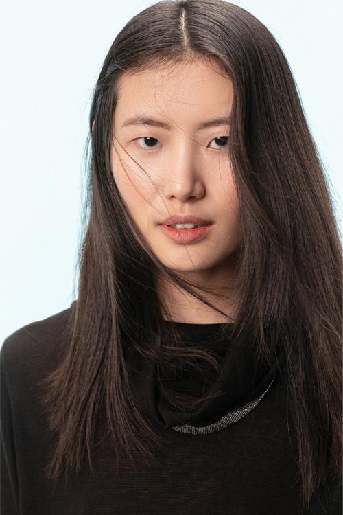  DEGAJE YAKA METALİK İPLİ RAHAT KAZAK