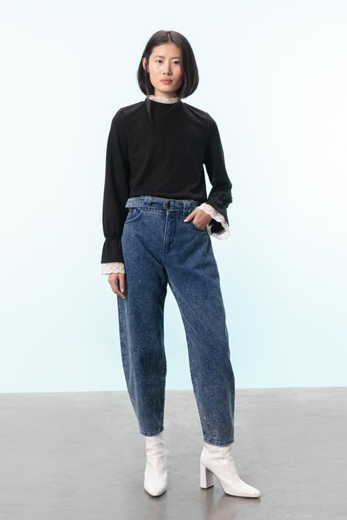  DANTEL DETAYLI SWEATSHIRT