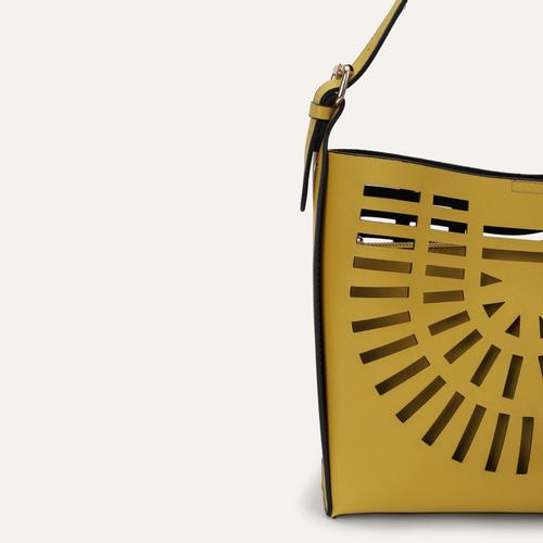  LAZER KESİM OMUZ ÇANTASI