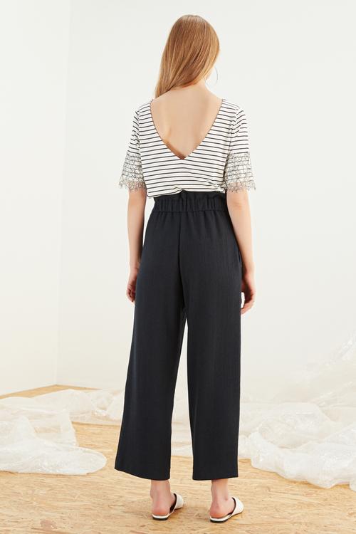  DANTEL DETAYLI ÇİZGİLİ BLUZ