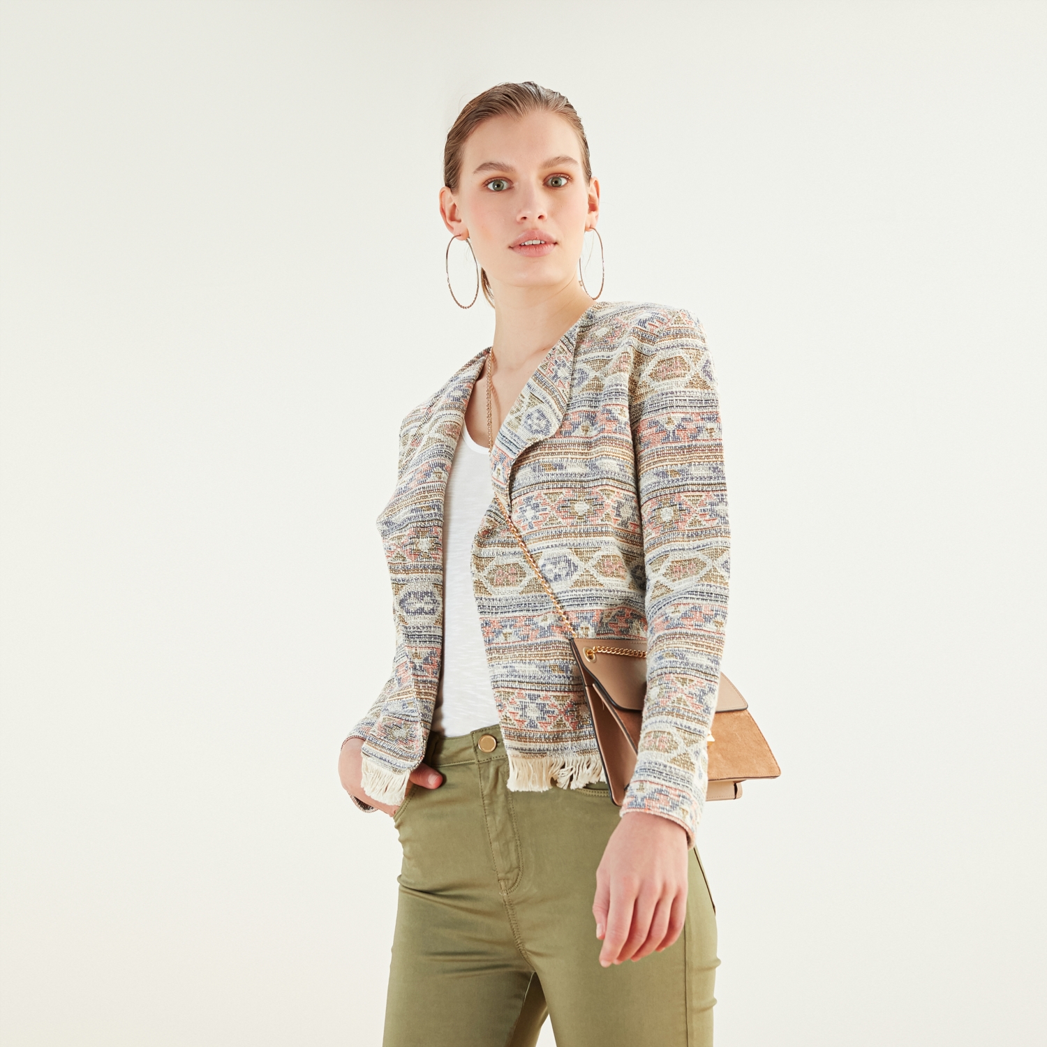 ETNİK DESENLİ CASUAL ÖRME CEKET