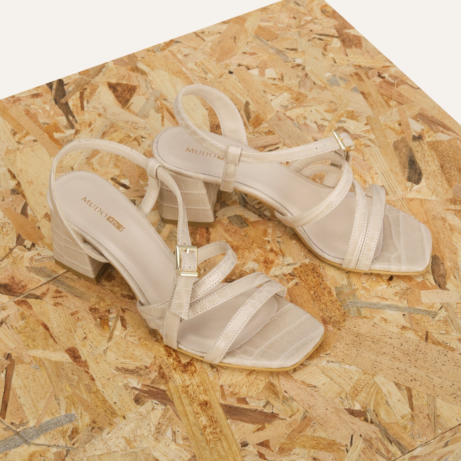 KALIN TOPUKLU İNCE BANTLI AÇIK AYAKKABI