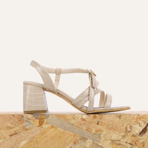  KALIN TOPUKLU İNCE BANTLI AÇIK AYAKKABI