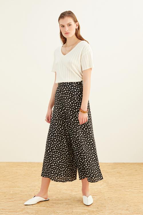  V YAKA KISA KOLLU TRİKO T-SHIRT