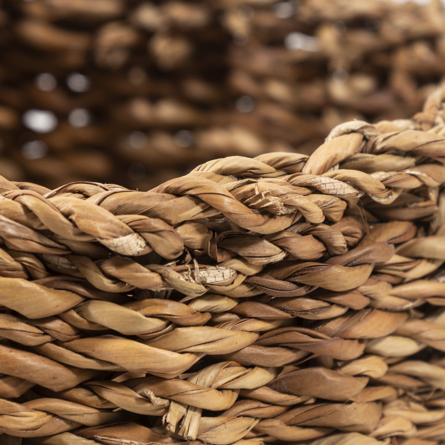 ORTA YUVARLAK HASIR SEPET