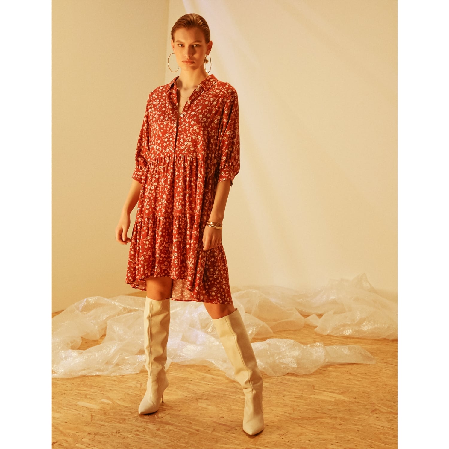 ÇİÇEK DESENLİ MİNİ KLOŞ ELBİSE