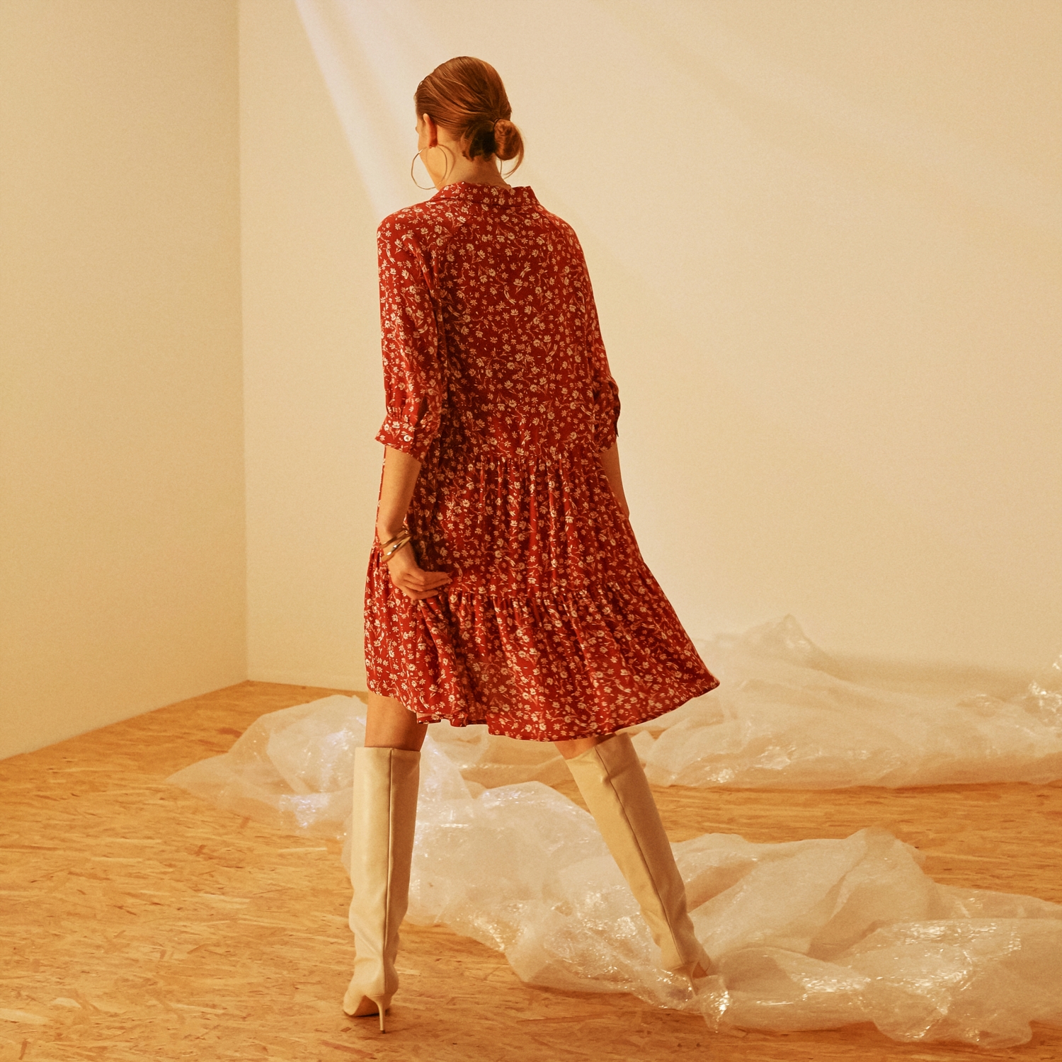 ÇİÇEK DESENLİ MİNİ KLOŞ ELBİSE