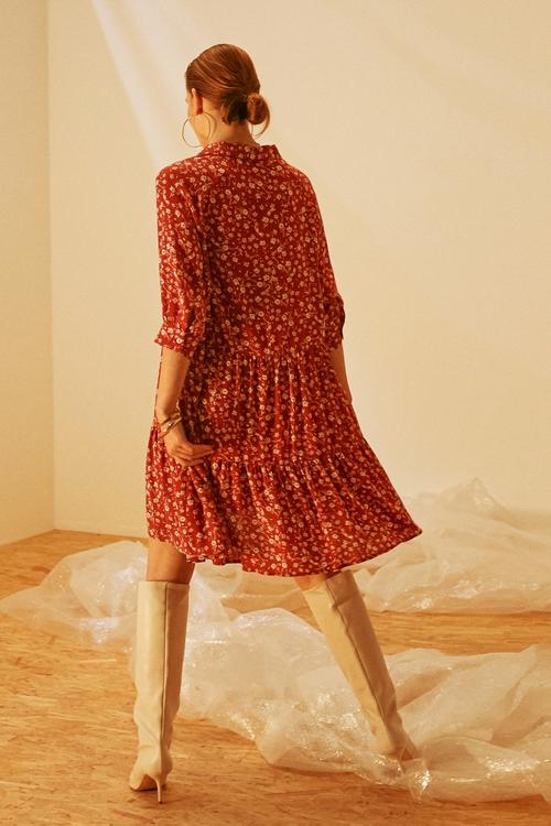  ÇİÇEK DESENLİ MİNİ KLOŞ ELBİSE