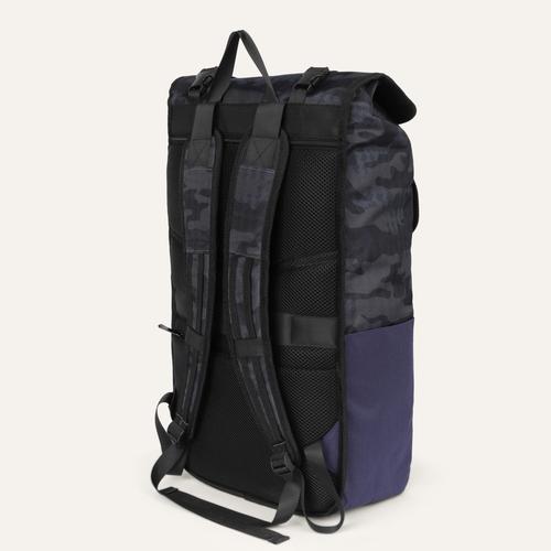  KAMUFLAJ DESENLİ SIRT ÇANTASI