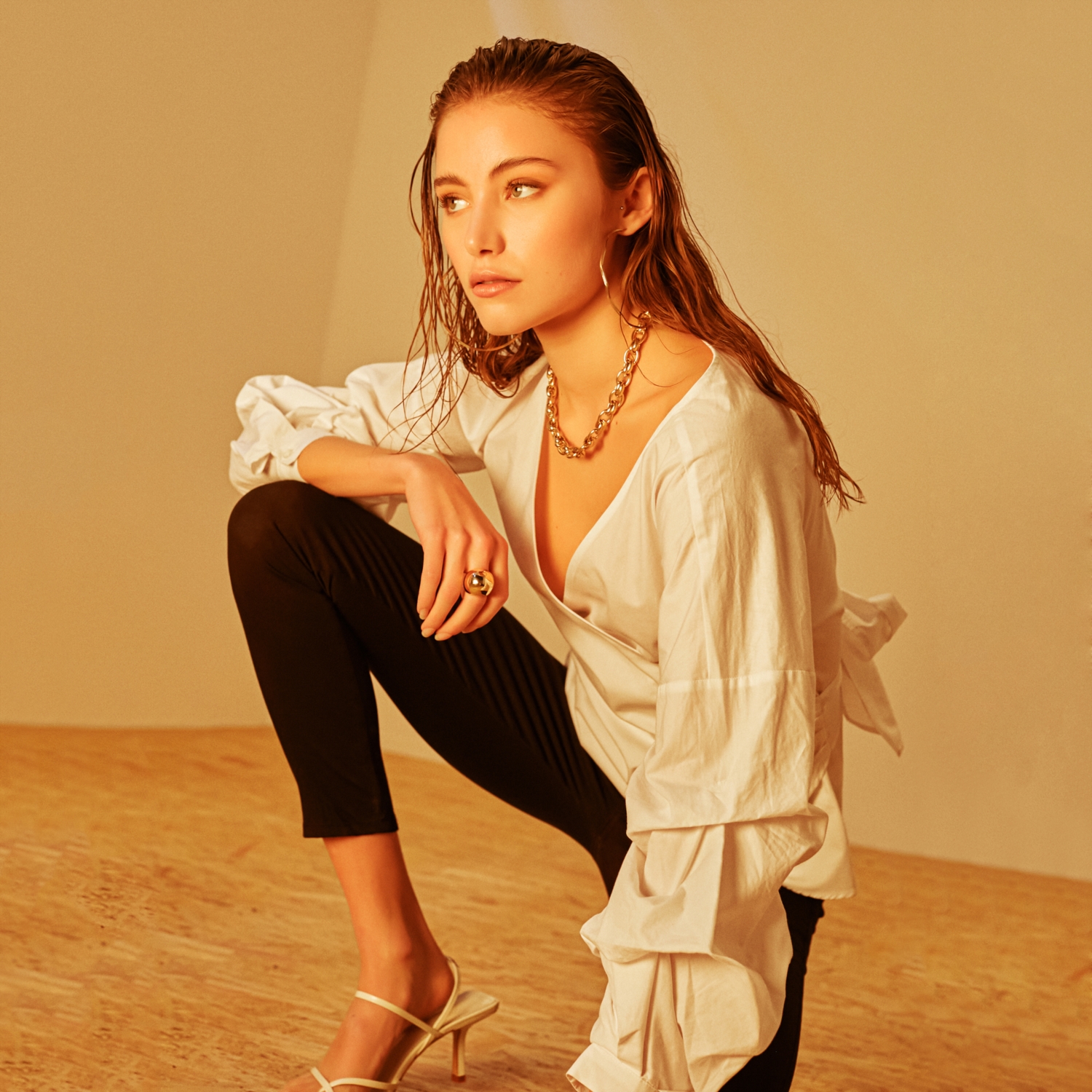 ANVELOP V YAKA PAMUK BLUZ