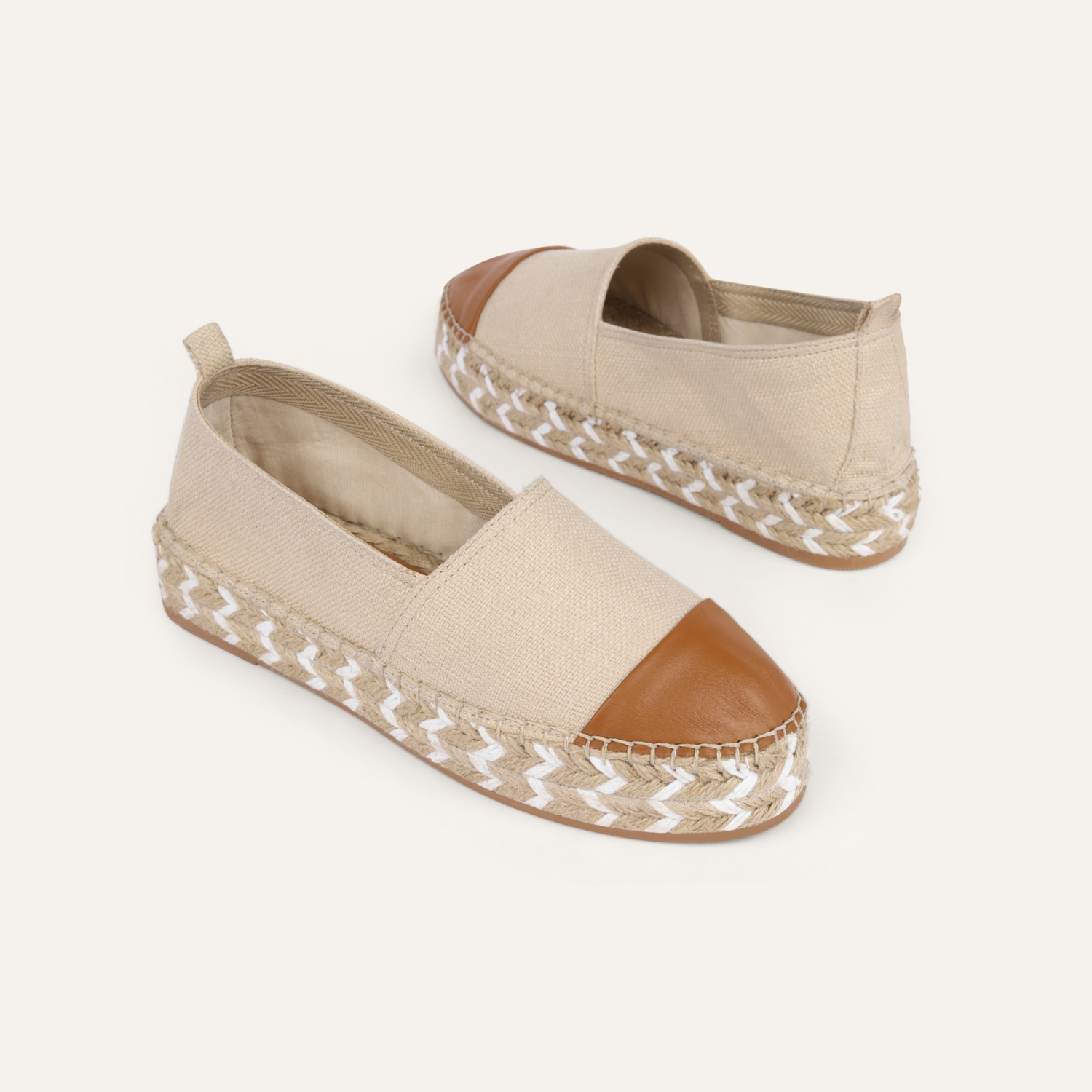 KALIN TABANLI HASIR ESPADRİL