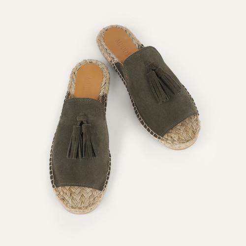  HASIR TABANLI SÜET TERLİK