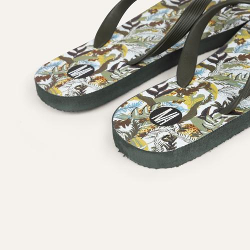  YAPRAK DESENLİ PARMAK ARASI PLAJ TERLİĞİ