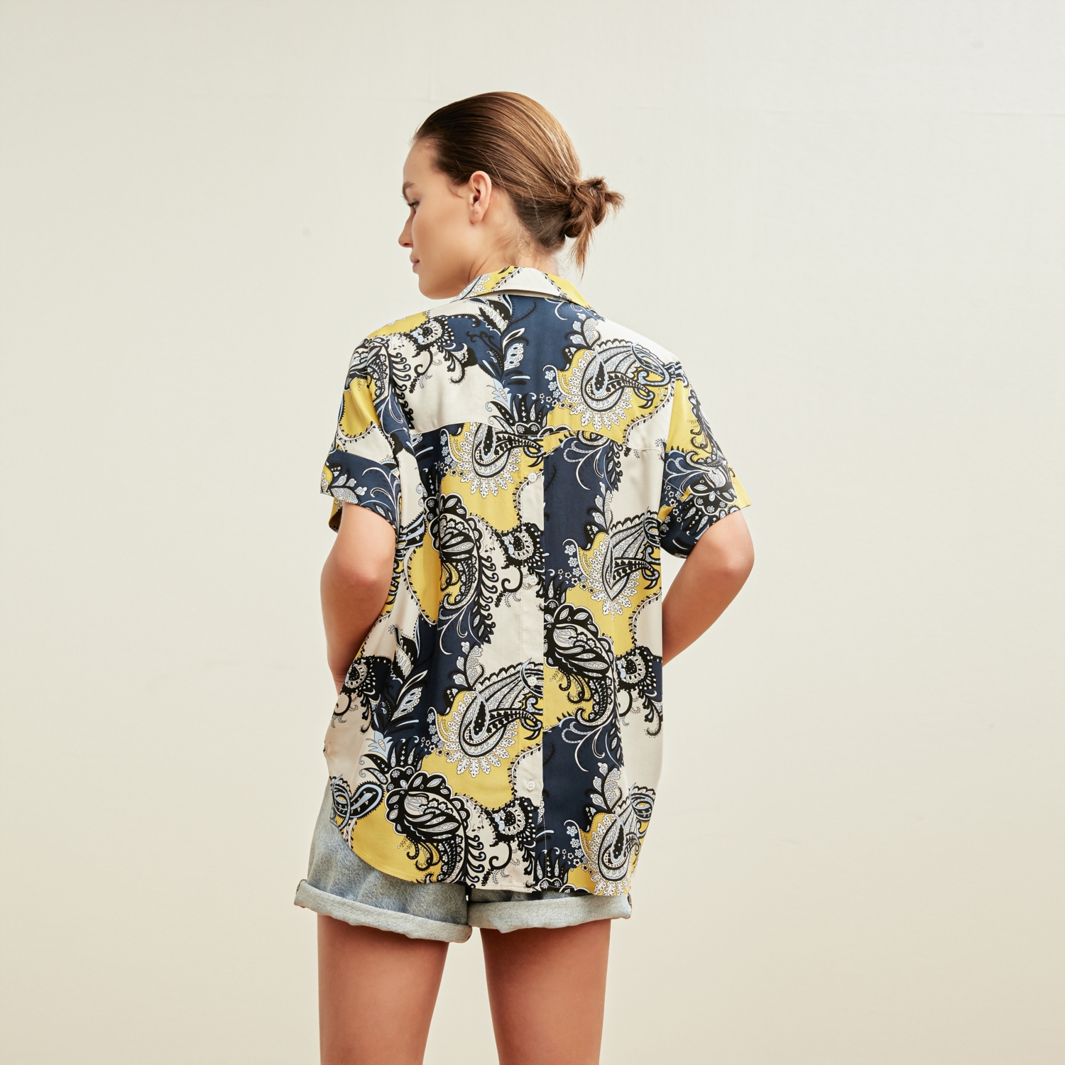 ŞAL DESENLİ VİSKOZ BLUZ