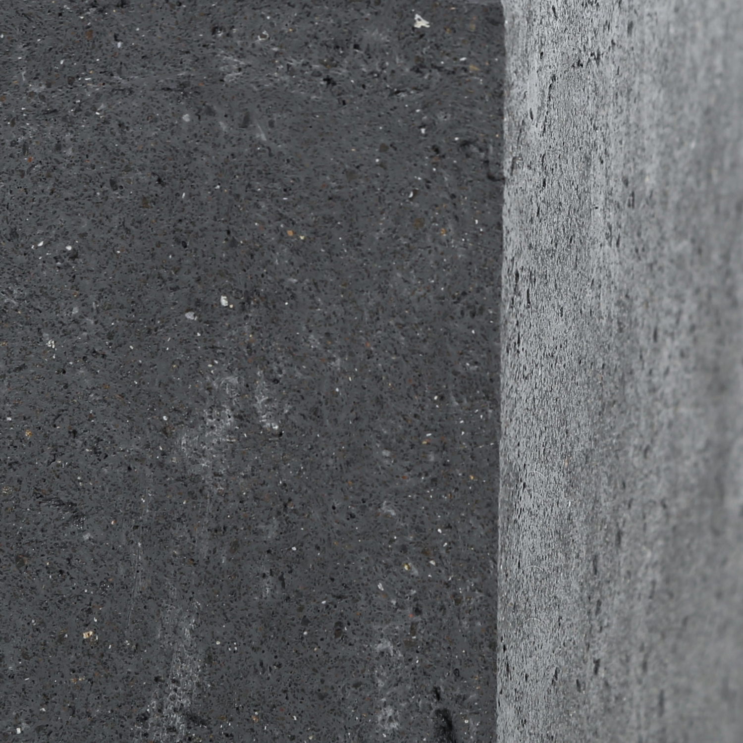 CUBIC SAKSI ANTRASIT S