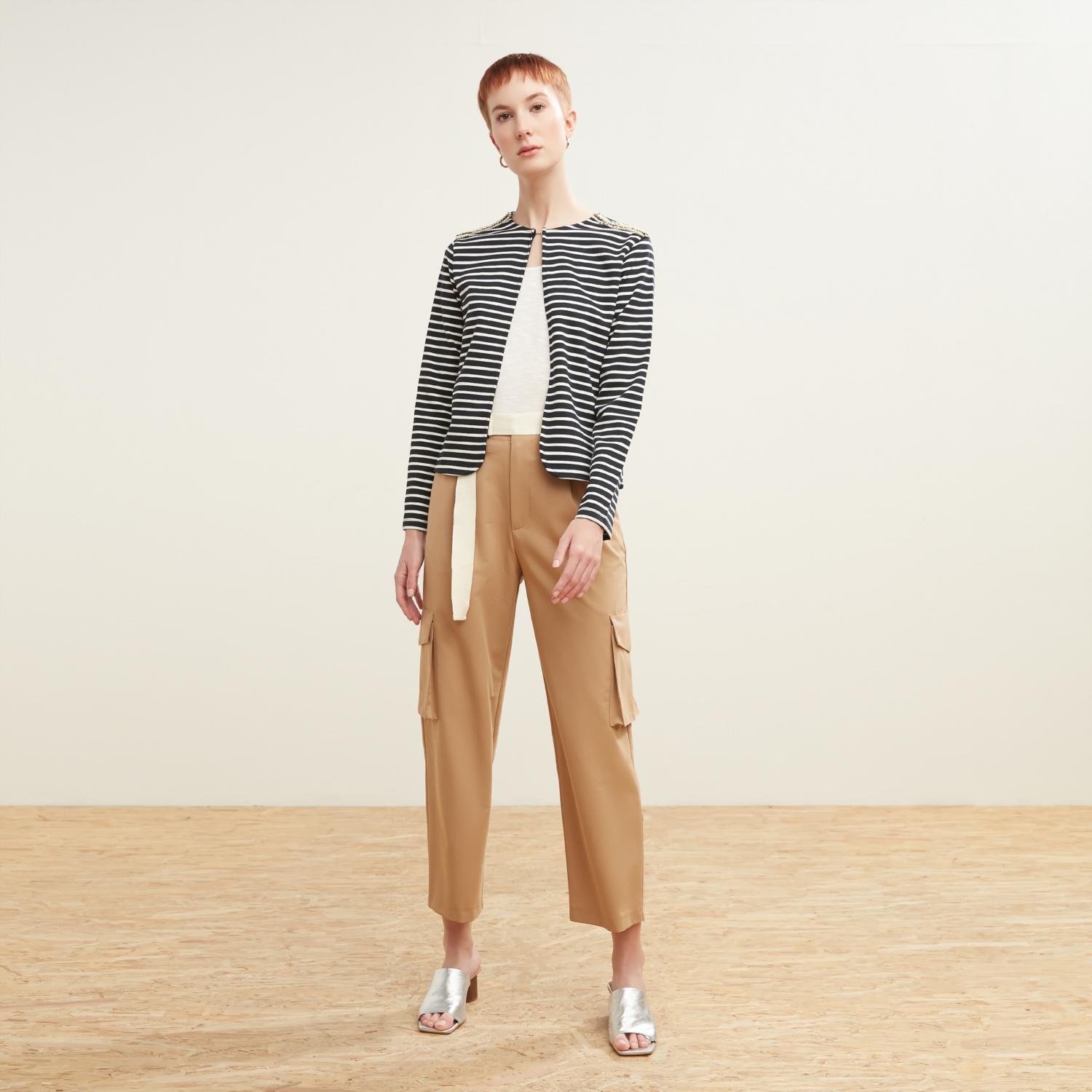 ZİNCİR DETAYLI ÇİZGİLİ CEKET