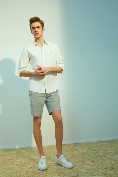  NAKIŞLI REGULAR KESİM PAMUK GÖMLEK