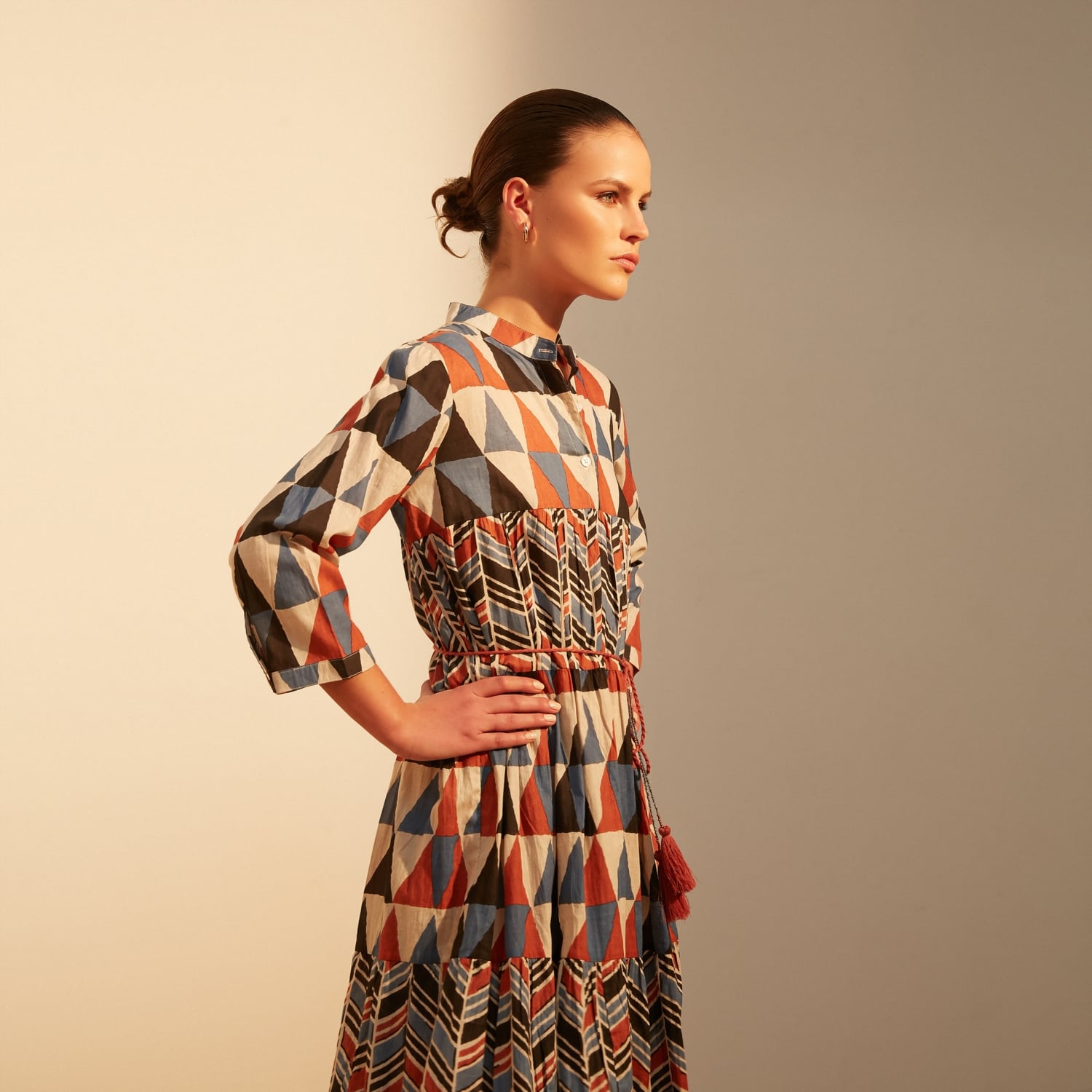 DESENLİ MAXI ELBİSE