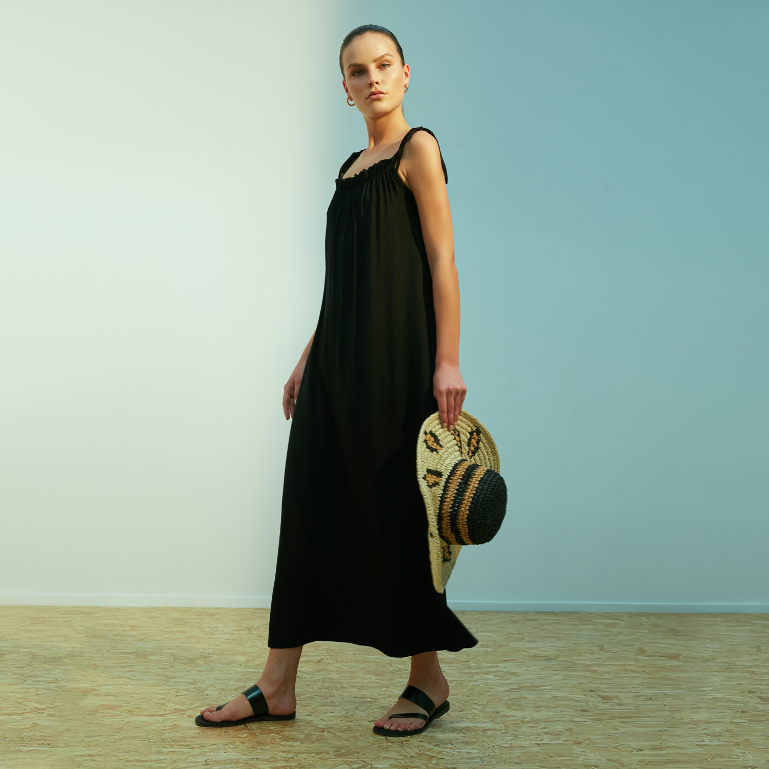 İP ASKILI MAXİ ELBİSE