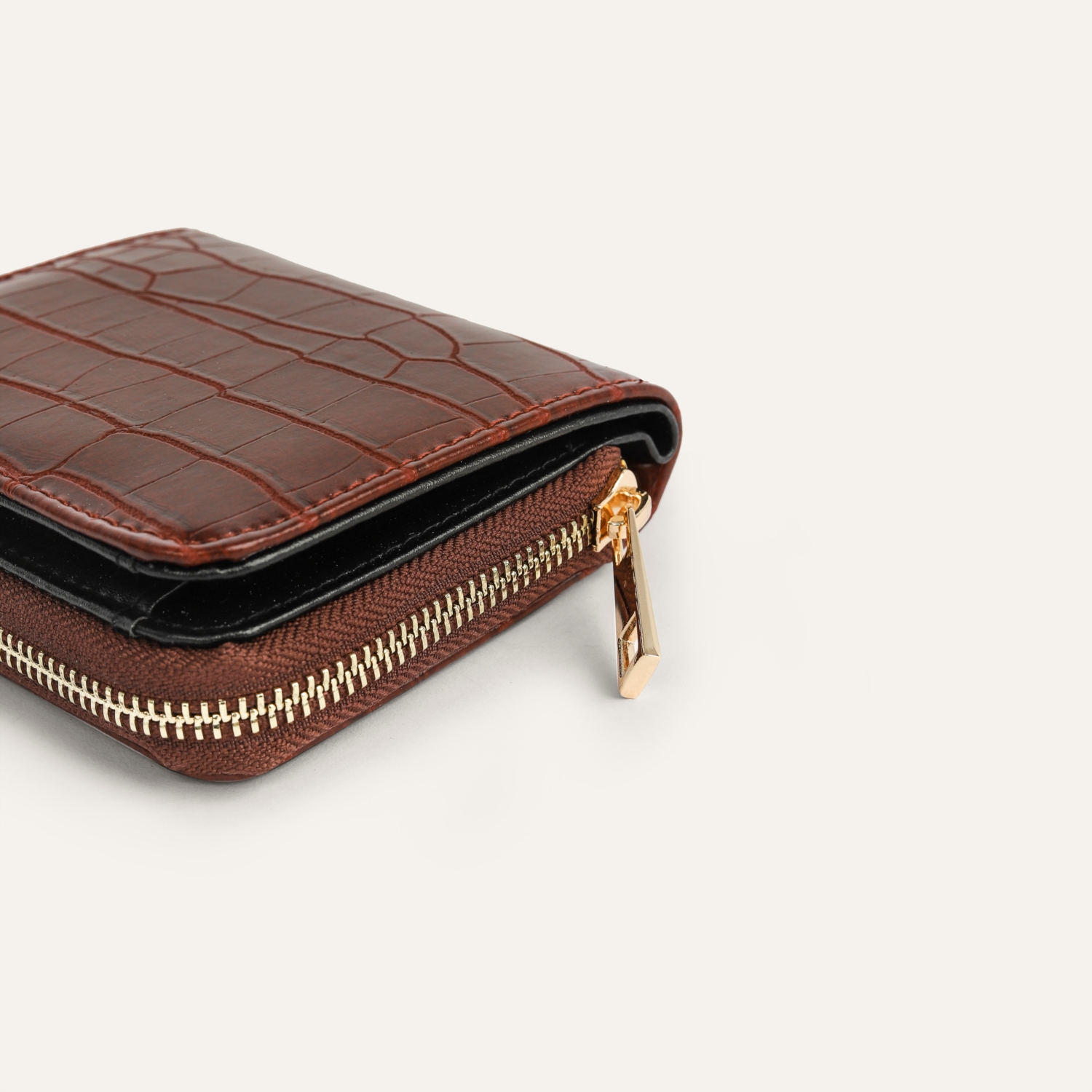 TİMSAH DERİSİ DESENLİ CÜZDAN