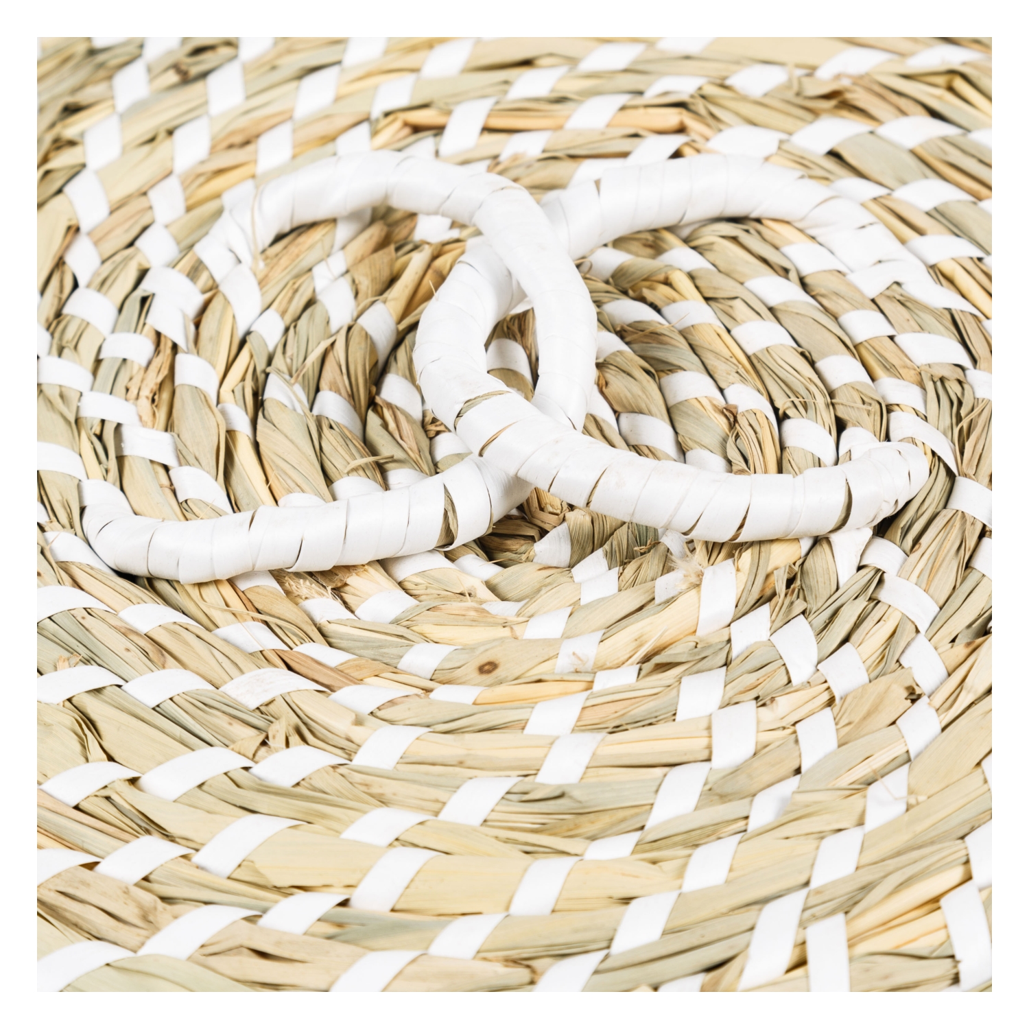 KÜÇÜK HASIR FANUS 31 CM