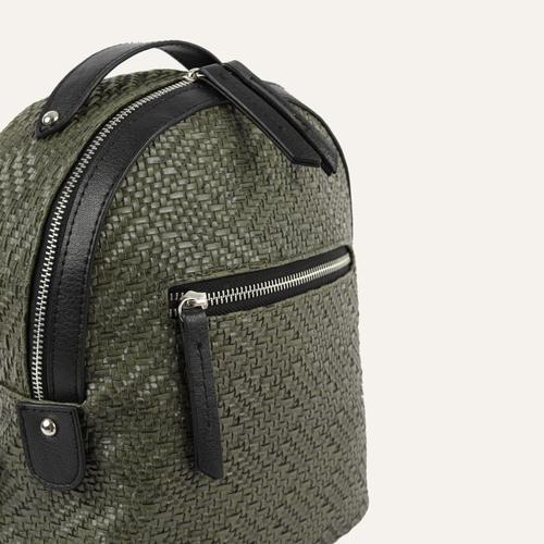  ÖRGÜ BASKILI SIRT ÇANTASI