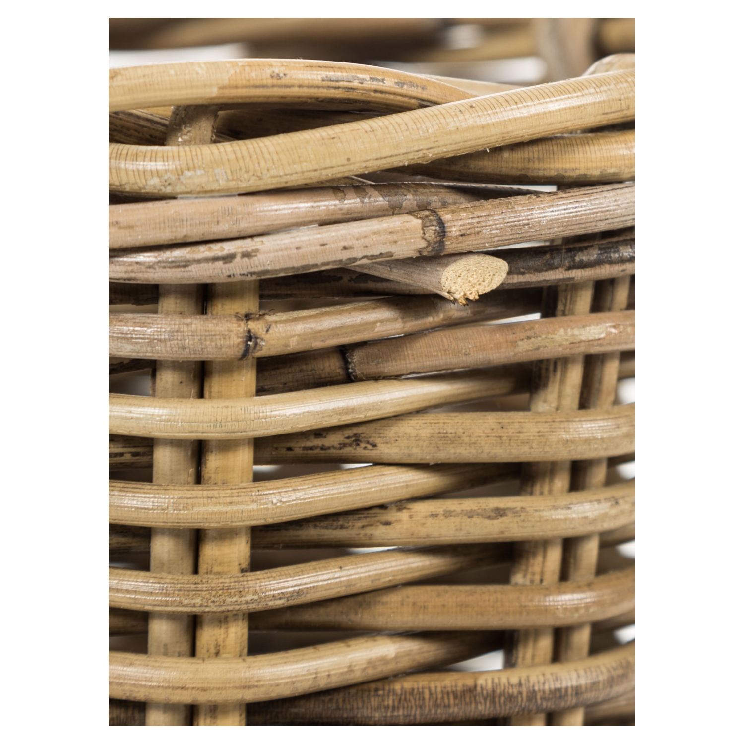 ROUND SEPET 20X28 CM