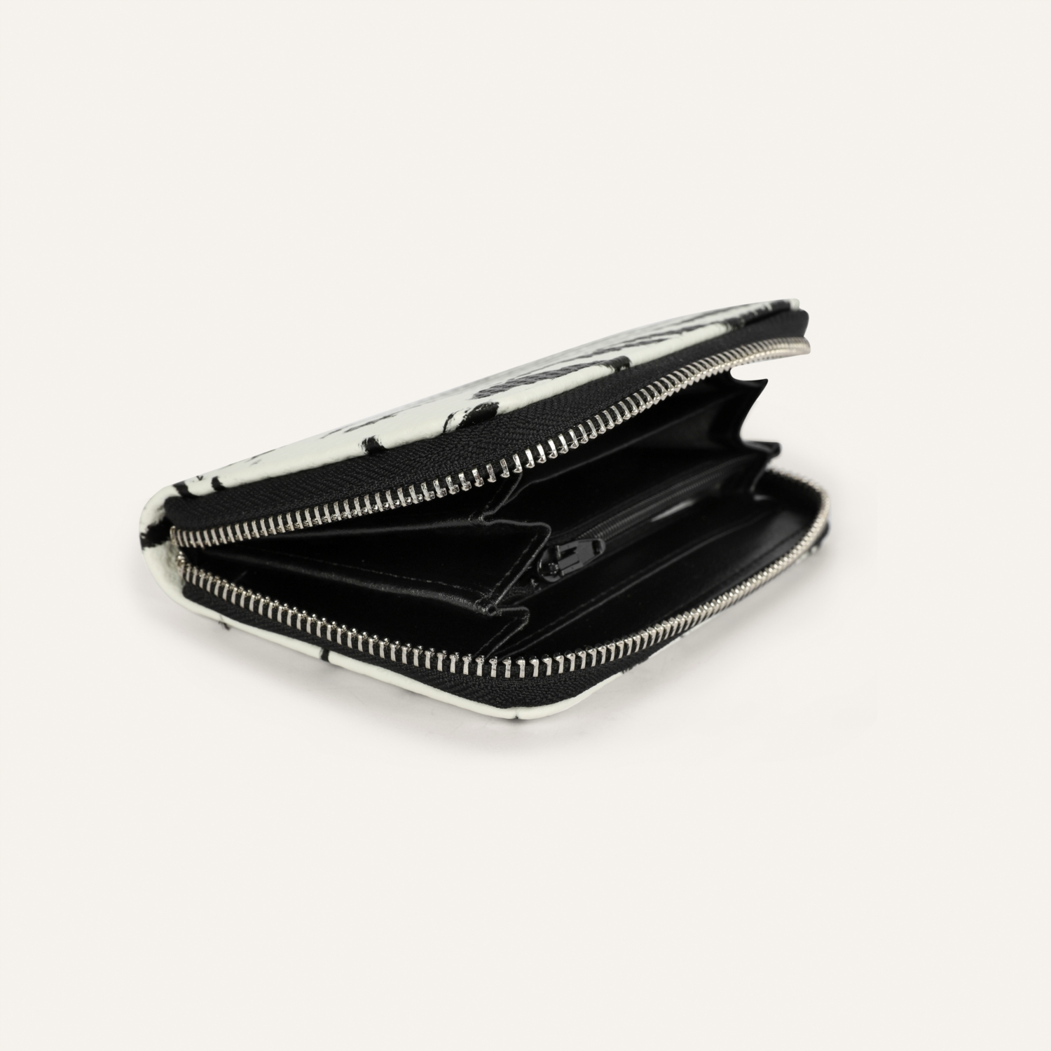 ZEBRA DESENLİ CÜZDAN