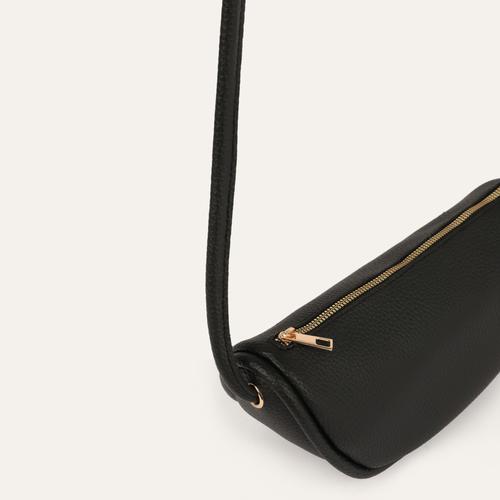  DERİ GÖRÜNÜMLÜ ÇAPRAZ ASKILI OMUZ ÇANTASI