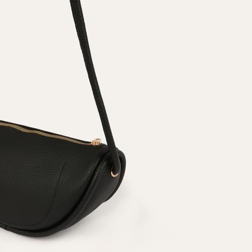  DERİ GÖRÜNÜMLÜ ÇAPRAZ ASKILI OMUZ ÇANTASI