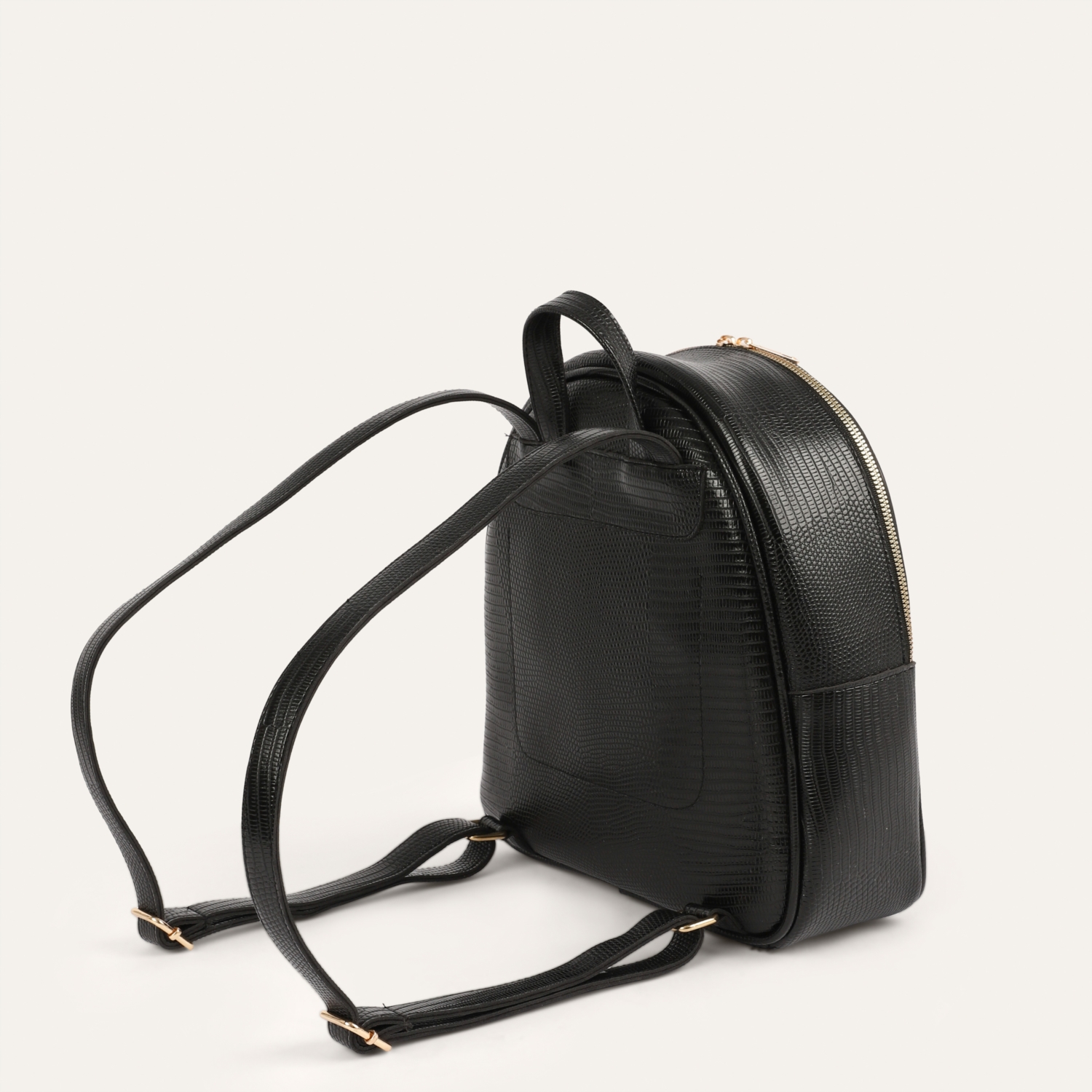 DOKULU SIRT ÇANTASI