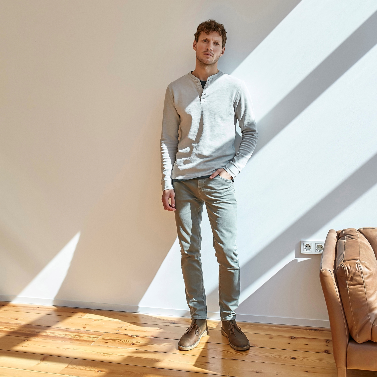 BİSİKLET YAKA UZUN KOL PAMUKLU T-SHIRT