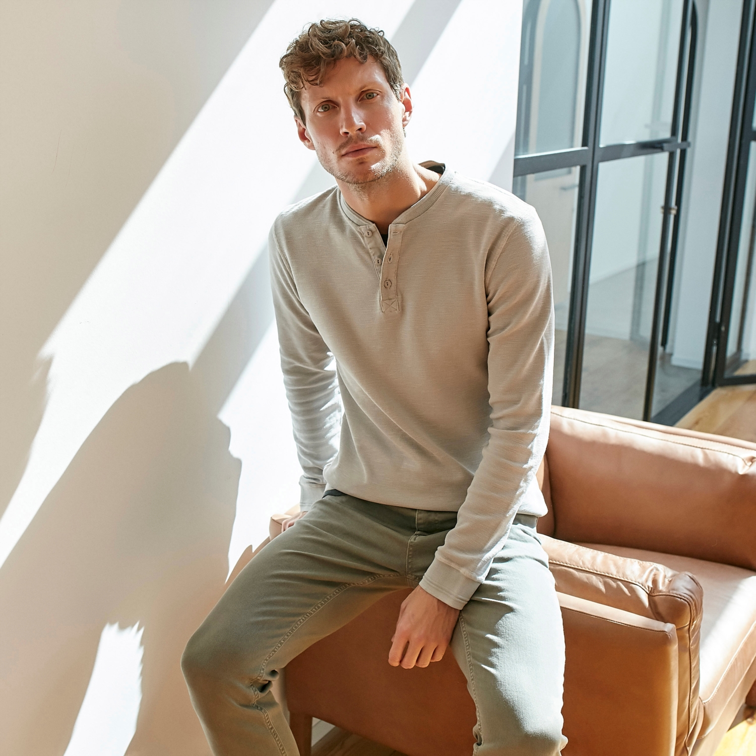 BİSİKLET YAKA UZUN KOL PAMUKLU T-SHIRT