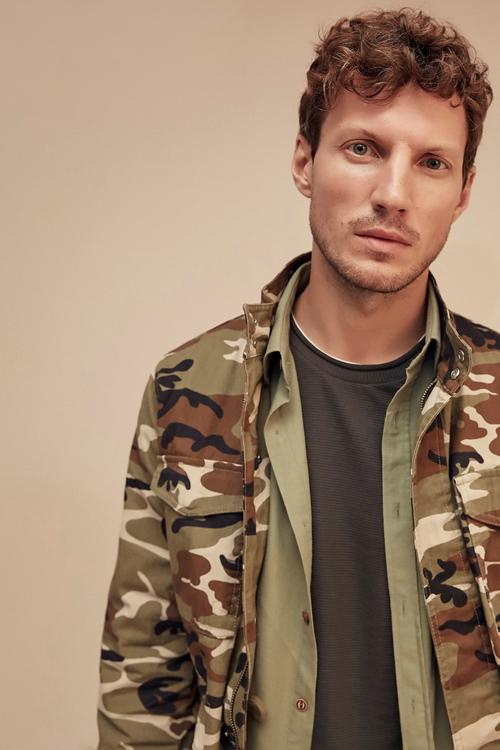  KAMUFLAJ DESENLİ PAMUK MONT