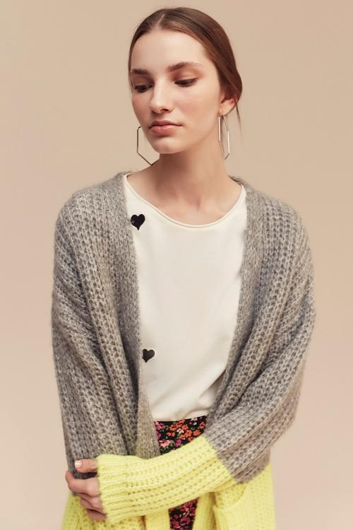  CEP DETAYLI RENK BLOKLU TRİKO HIRKA