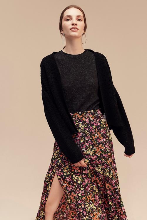  ÖRGÜ DETAYLI TRİKO HIRKA