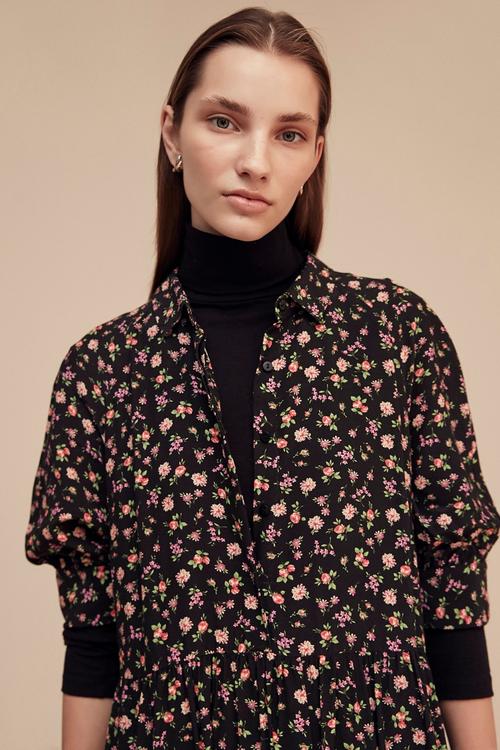  KARPUZ KOL ÇİÇEK DESENLİ MİDİ ELBİSE