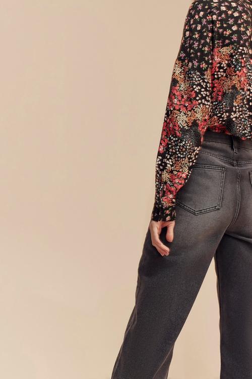  REGULAR KESİM ÇİÇEKLİ GÖMLEK