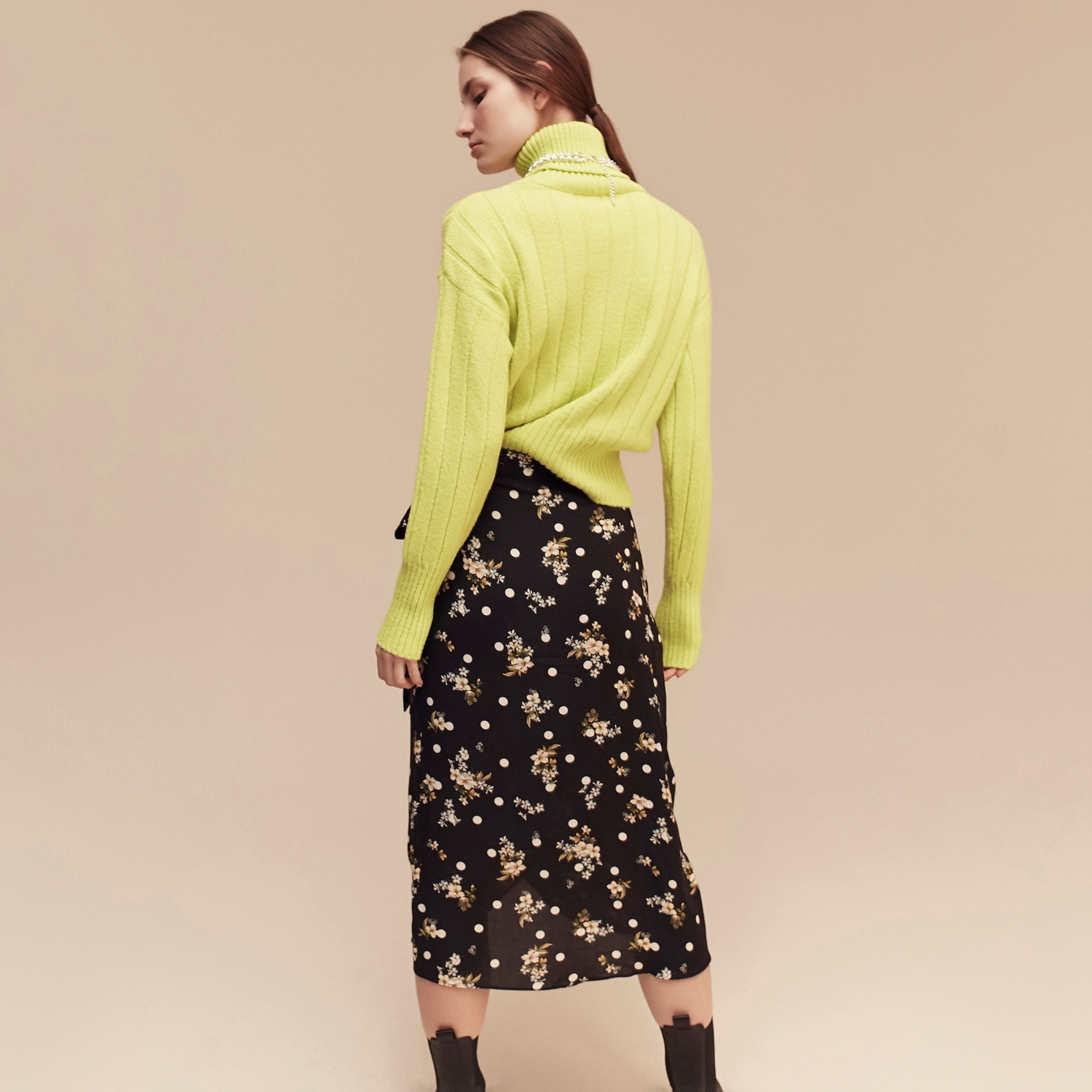 ÇİÇEKLİ MİDİ ETEK