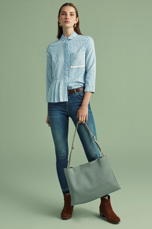  REGULAR KESİM PİLELİ GÖMLEK