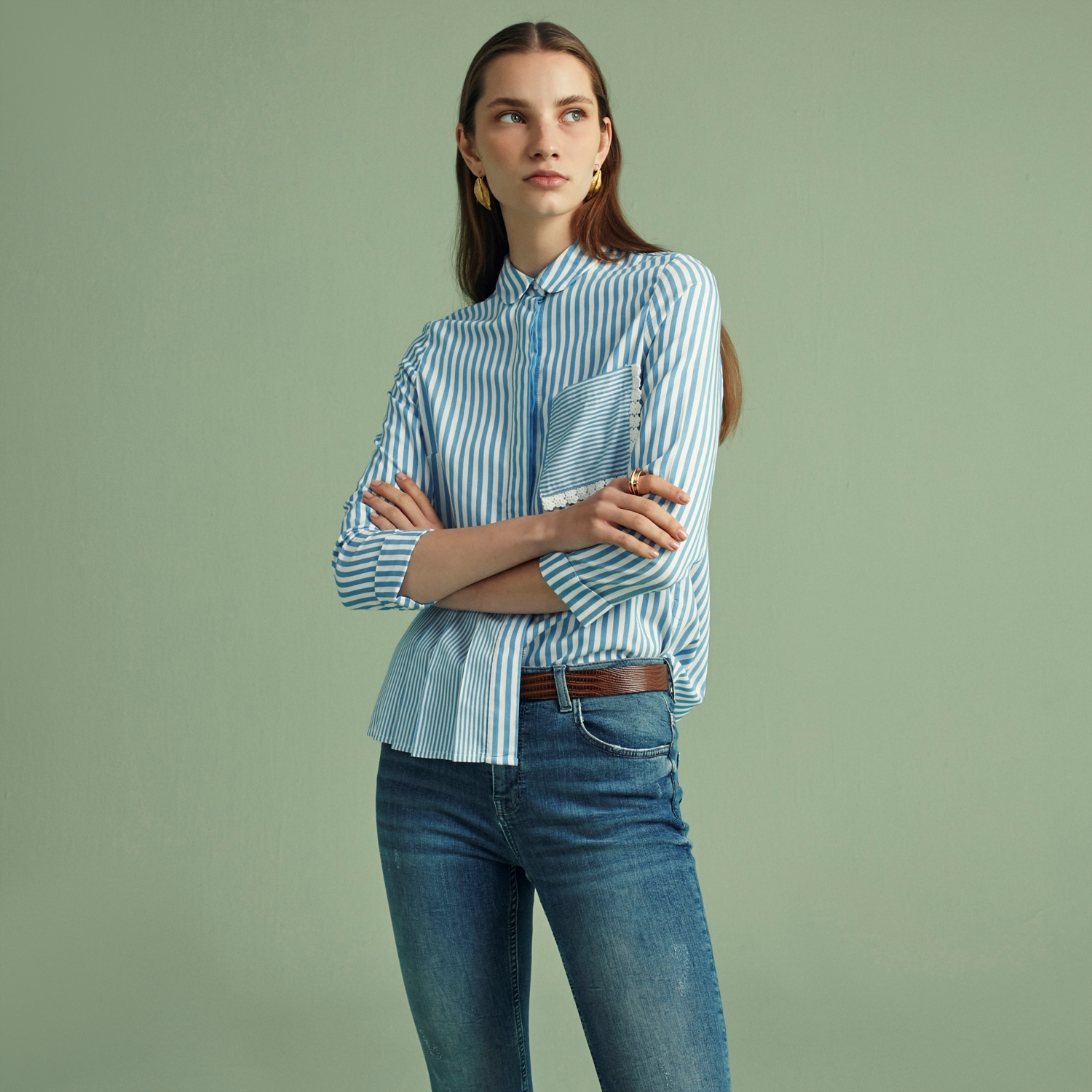 REGULAR KESİM PİLELİ GÖMLEK