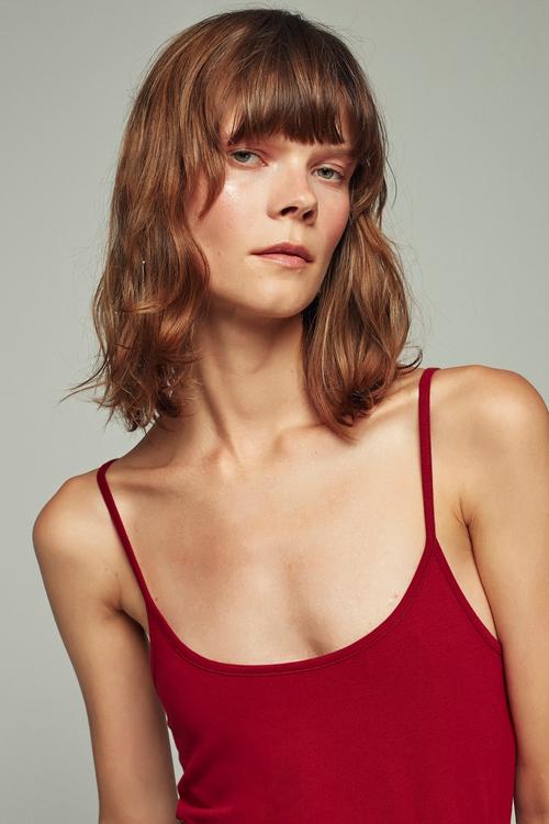  İP ASKILI PAMUKLU ATLET