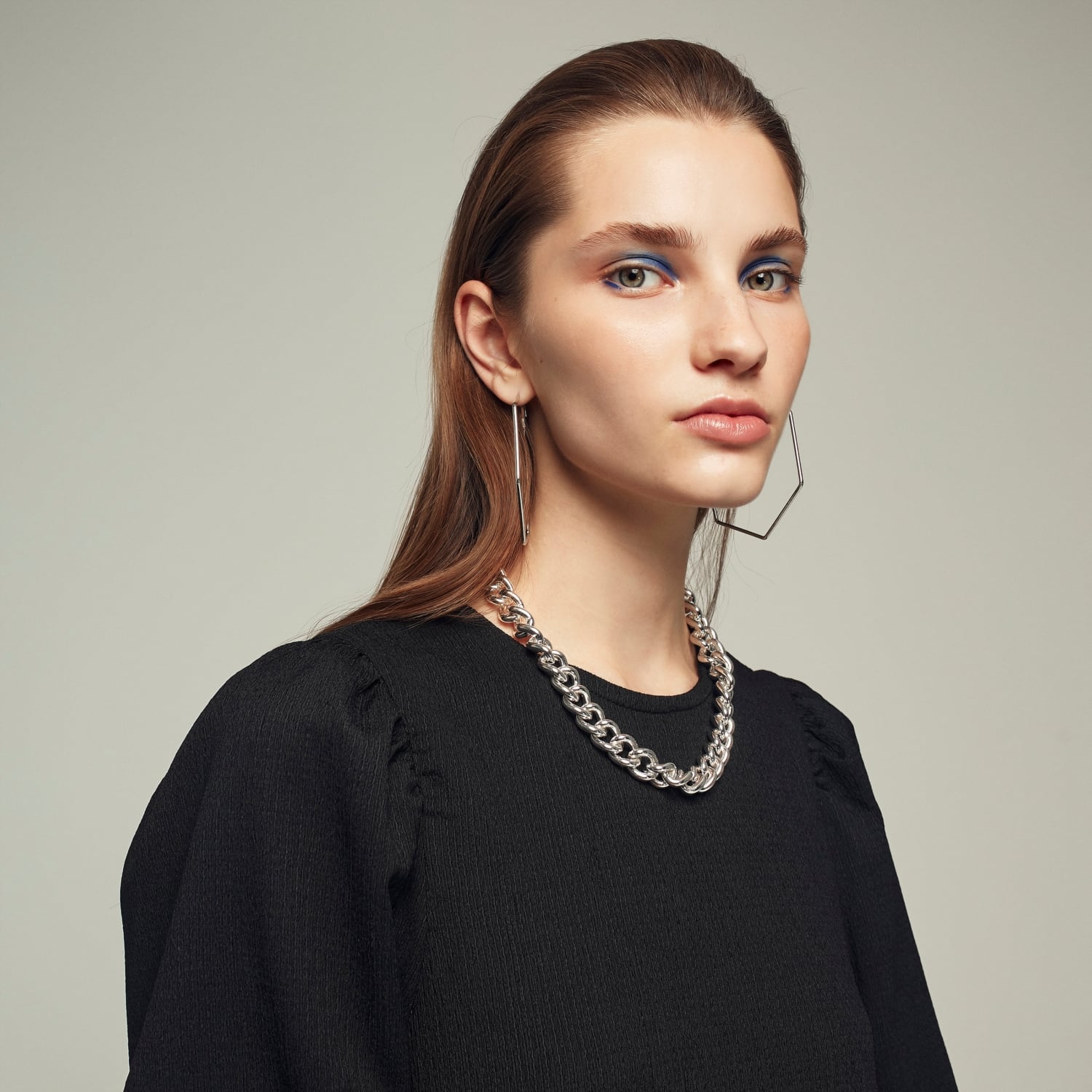 KLOŞ MİDİ ELBİSE