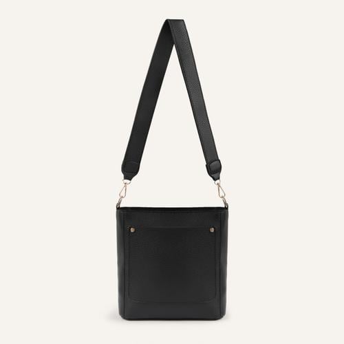  DERİ GÖRÜNÜMLÜ ÇAPRAZ ASKILI OMUZ ÇANTASI