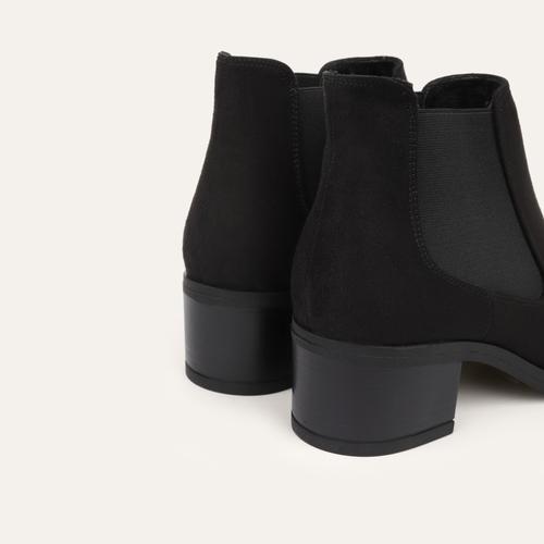  SÜET GÖRÜNÜMLÜ KISA BOT