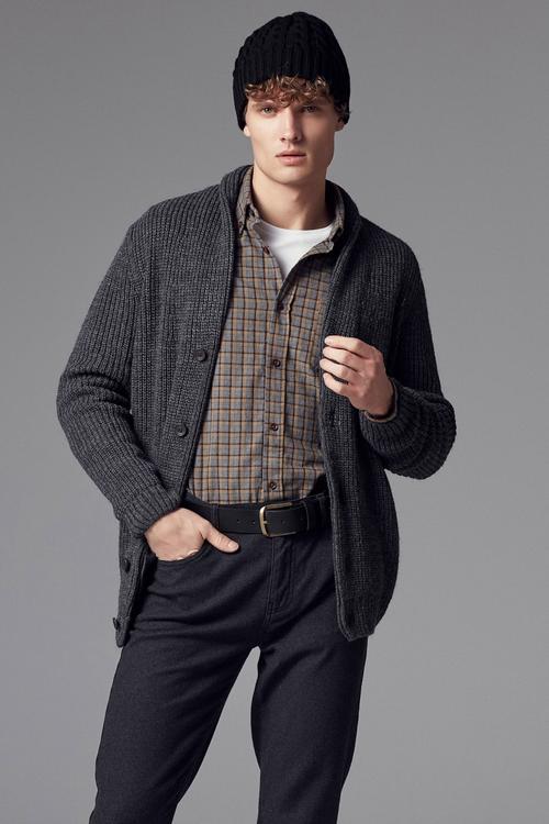  ÖRGÜLÜ TRİKO HIRKA