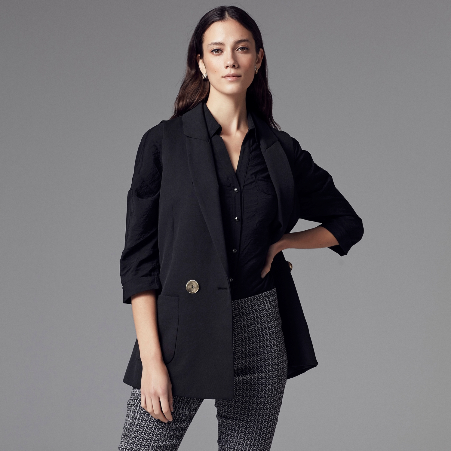 METAL DÜĞMELİ KRUVAZE YAKA YELEK